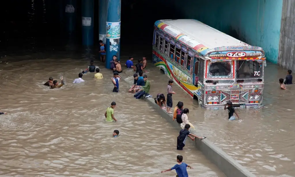 Karachi Weather Updates: Death Toll Climbs to 8 as Sindh Prepares for More Rains Karachi Weather Updates: Death Toll Climbs to 8 as Sindh Prepares for More Rains